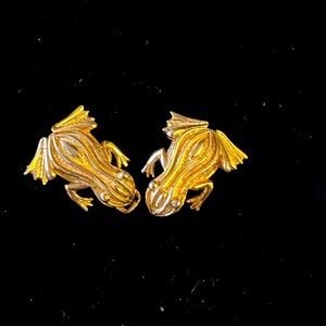 Vintage Frog Belt Buckle Signed.